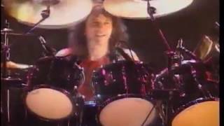 Winger  Cant Get Enough  Live In tokyo Japan 1991 HD [upl. by Ehlke]